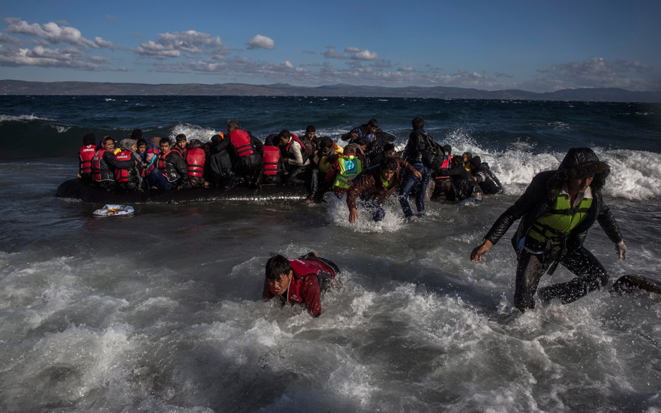 περισσότεροι-από-42-000-πρόσφυγες-ζήτησαν-2284476