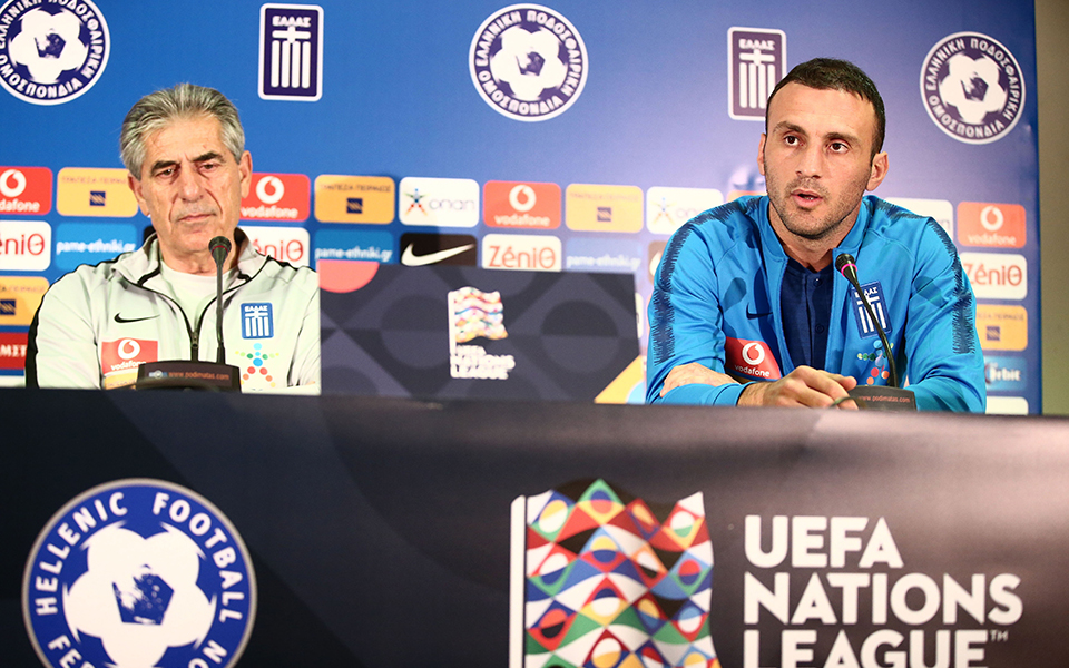 νέο-ξεκίνημα-για-την-εθνική-ποδοσφαίρ-2283741