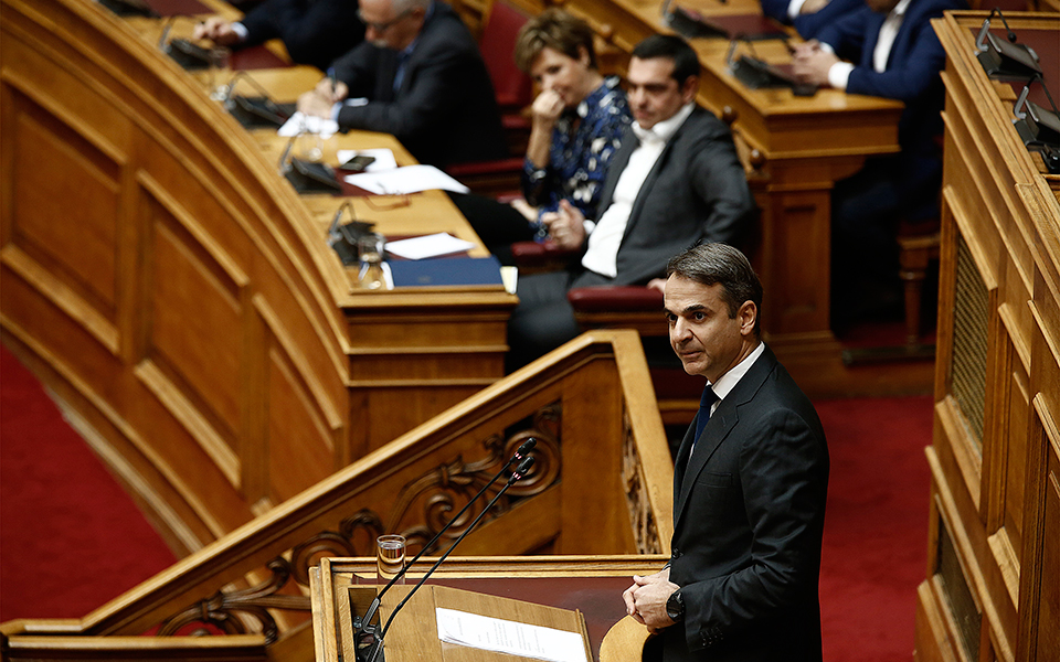 μετωπική-σύγκρουση-για-την-παραβατικ-2285480