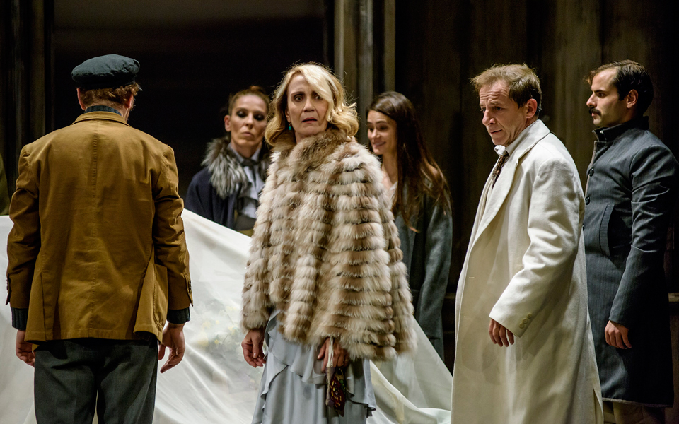 ελεγεία-της-χαμένης-αθωότητας-2286358