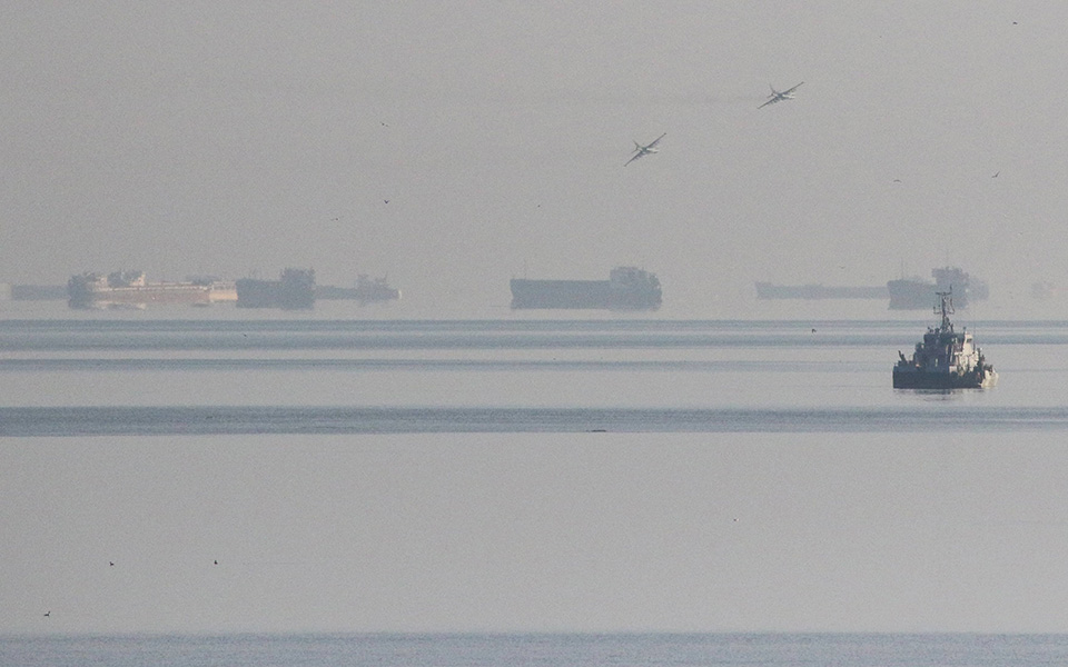 ουκρανία-ρωσία-ο-ποροσένκο-ζητεί-από-τ-2286234