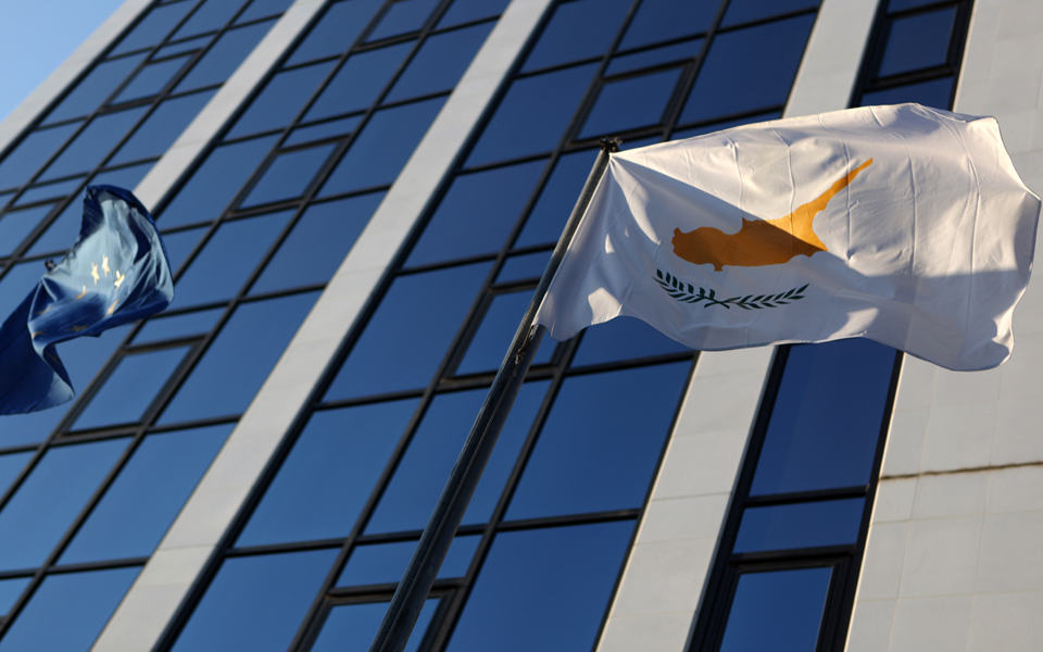 κύπρος-χρηματικές-ποινές-σε-τέσσερα-σ-2281564