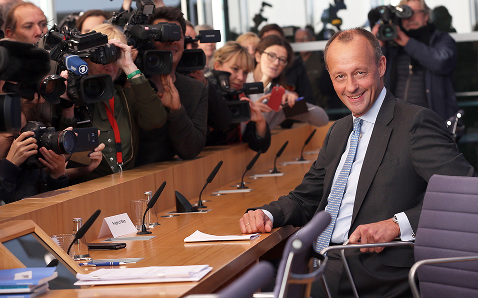 φρίντριχ-μερτς-η-εκδίκηση-του-σόιμπλε-2283092