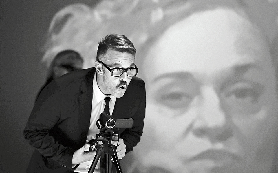 παιχνίδι-βίας-και-ερωτισμού-2286550