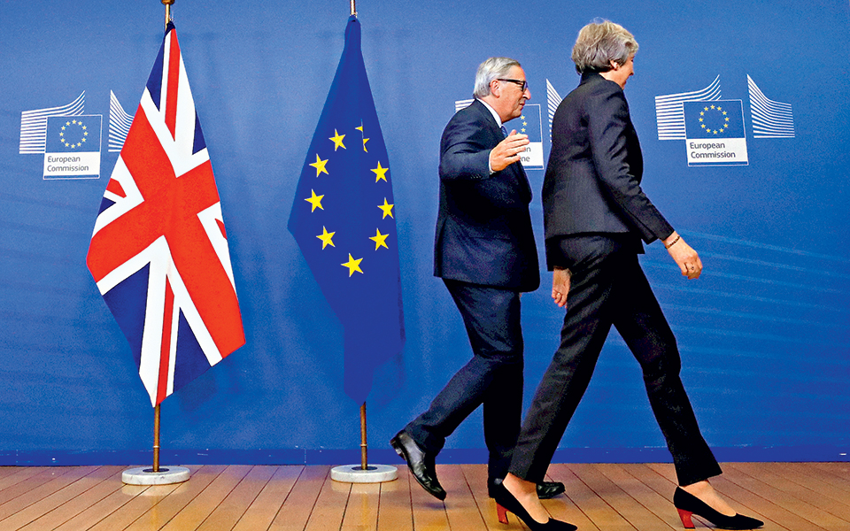 στις-βρυξέλλες-η-τερέζα-μέι-για-το-brexit-2285009