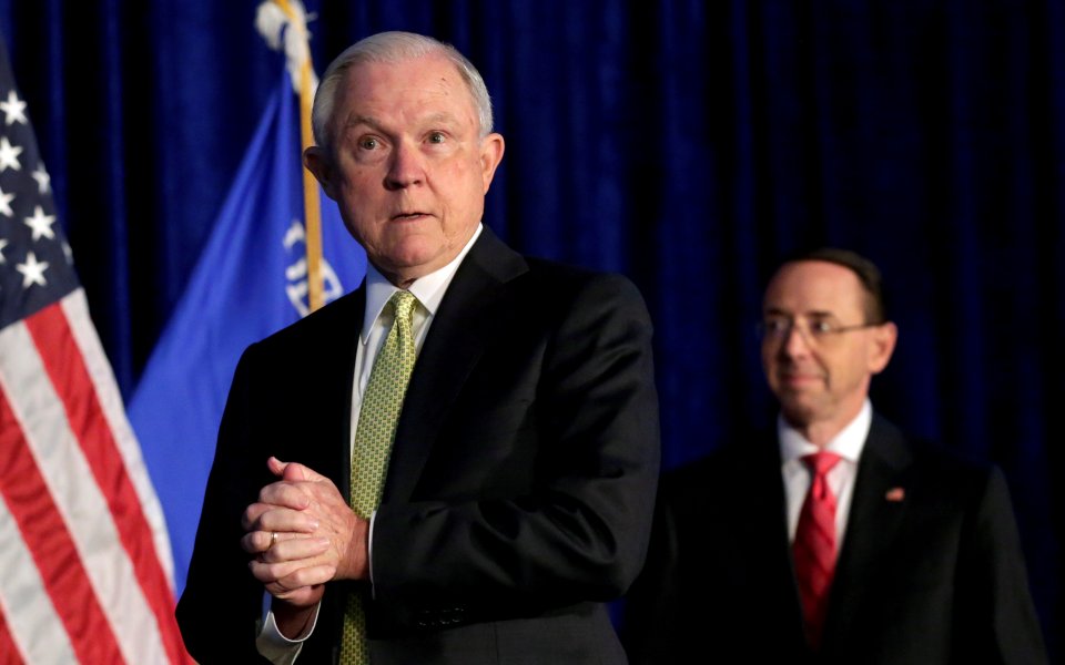 ο-τραμπ-εξανάγκασε-σε-παραίτηση-τον-υπ-2282475