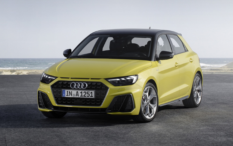 audi-on-tour-με-συμμετοχή-των-νέων-q3-και-a1-2283303