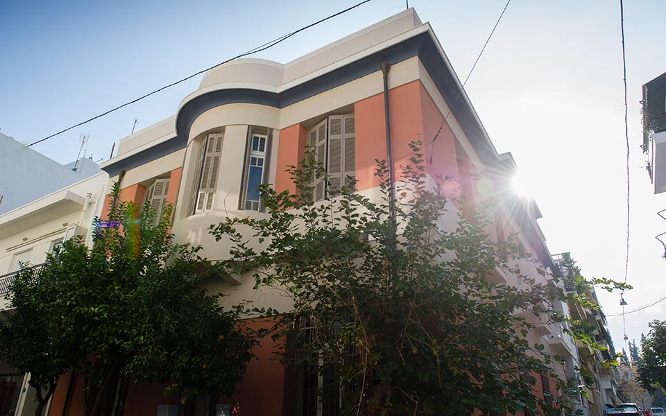 ένα-σπίτι-επιστρέφει-2285153