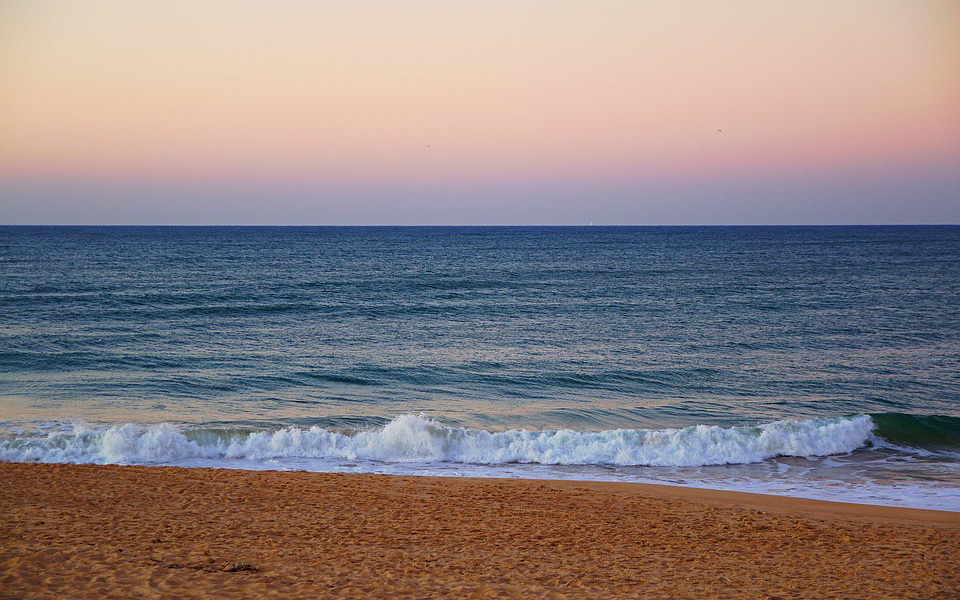 οσα-αφήνουν-πίσω-τους-οι-τουρίστες-στι-2285976