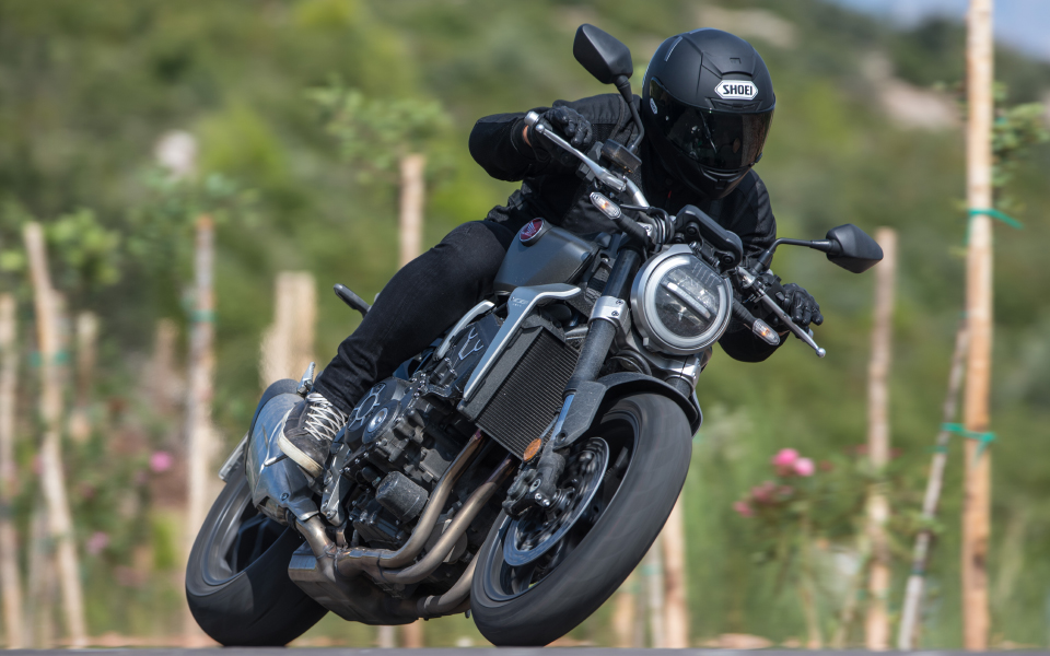 ανανέωση-στην-οικογένεια-honda-cb-2286667