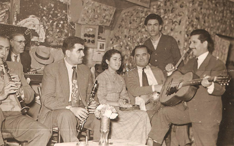 η-βασίλισσα-του-δημοτικού-τραγουδιού-2287159