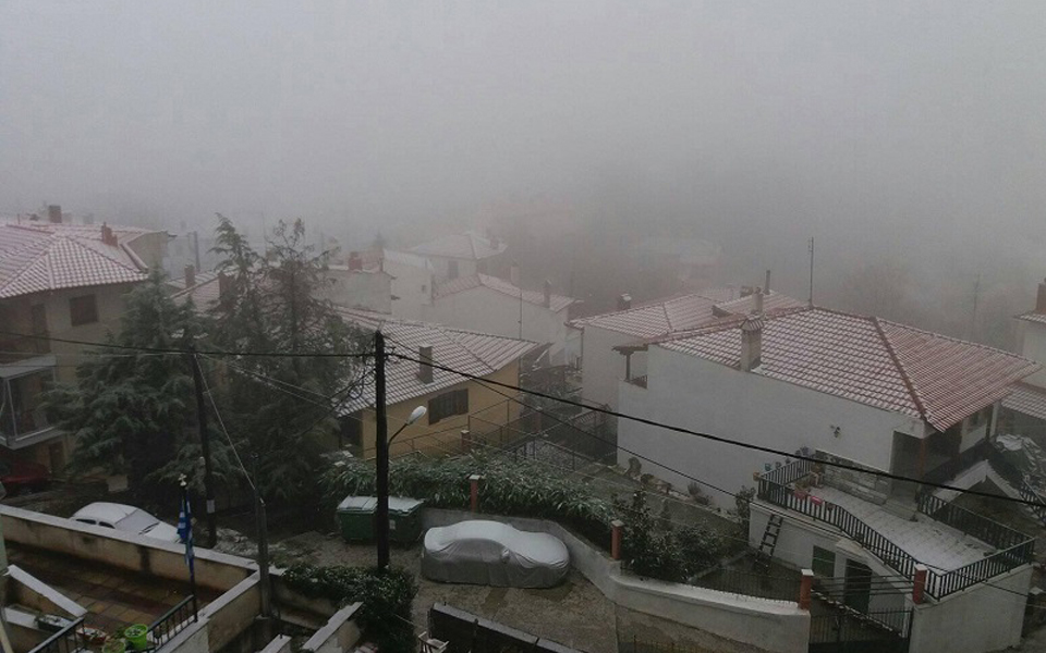 θεσσαλονίκη-χιονίζει-σε-χορτιάτη-και-2289806