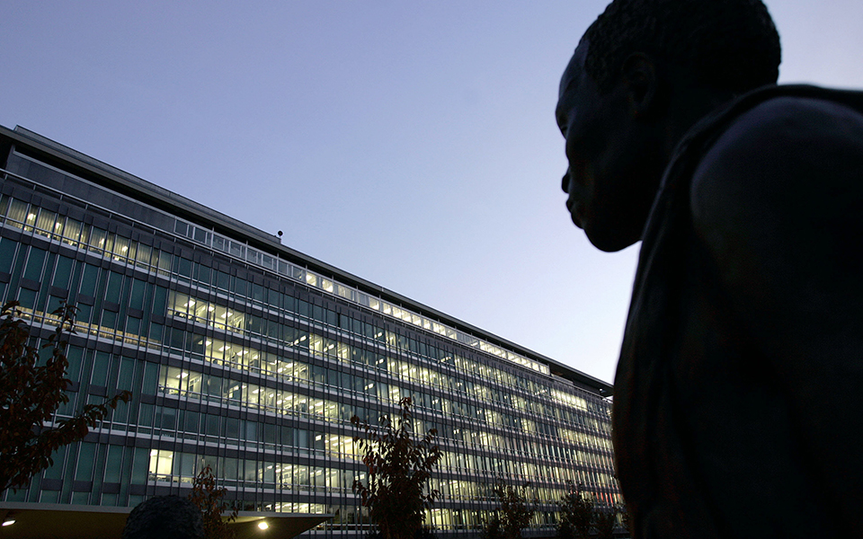 ομάδα-μελέτης-του-που-θα-εξετάσει-το-ζή-2287035