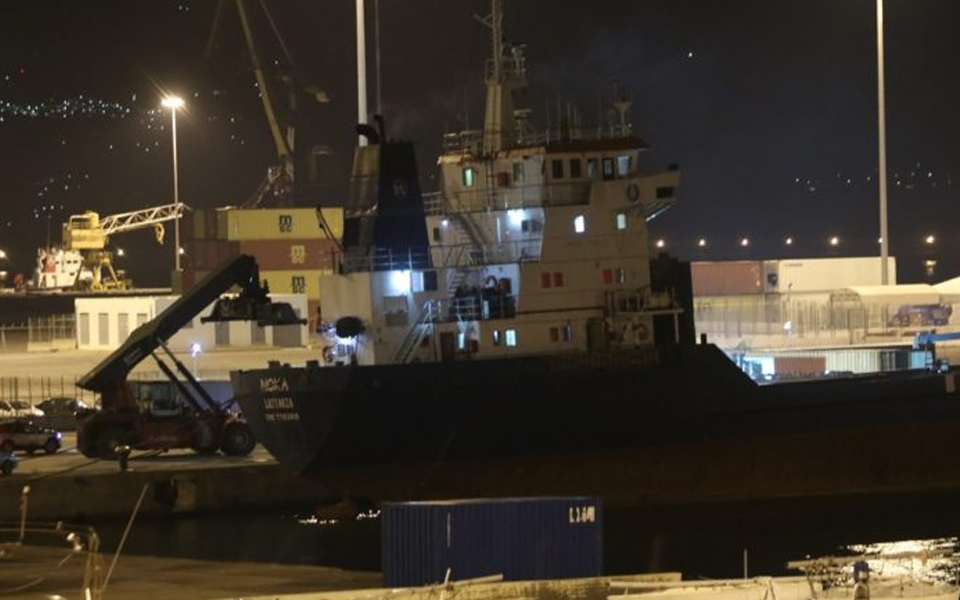 μεγάλη-ποσότητα-ναρκωτικών-σε-μορφή-2288773