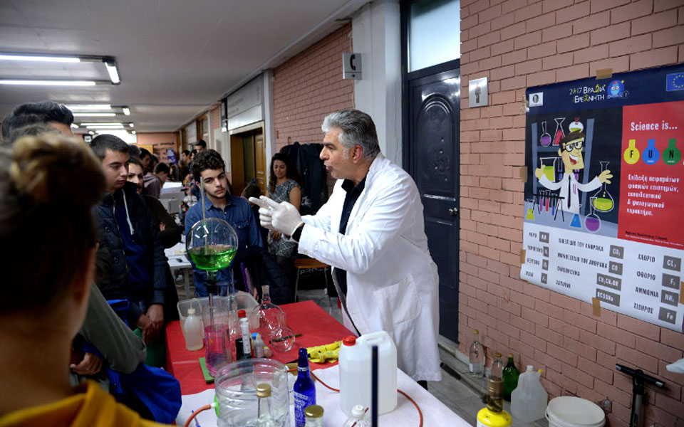 η-φυσική-μαγεύει-μαθητικό-forum-στην-αθή-2287762
