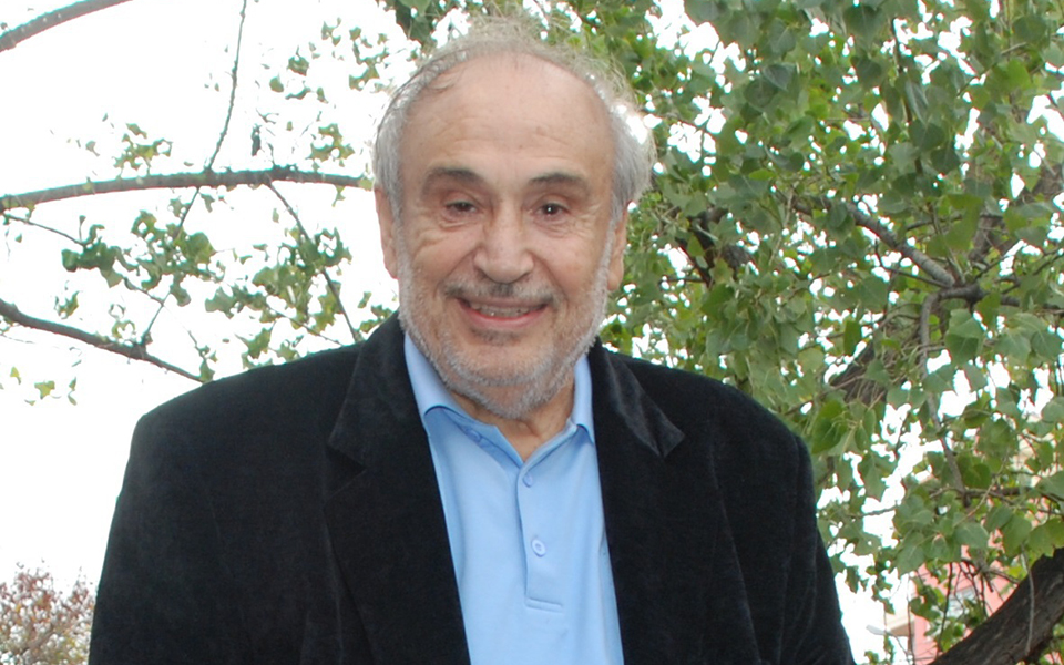 μεταξύ-ζωής-και-θανάτου-επί-145-ημέρες-2290573