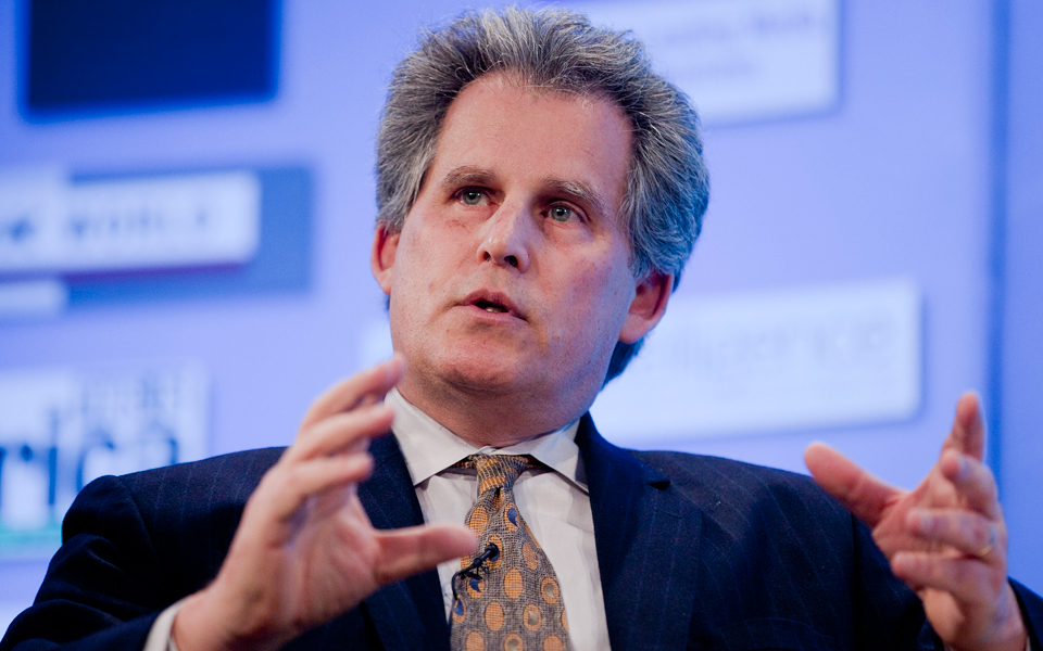 δντ-σύννεφα-μαζεύονται-πάνω-από-την-πα-2288486