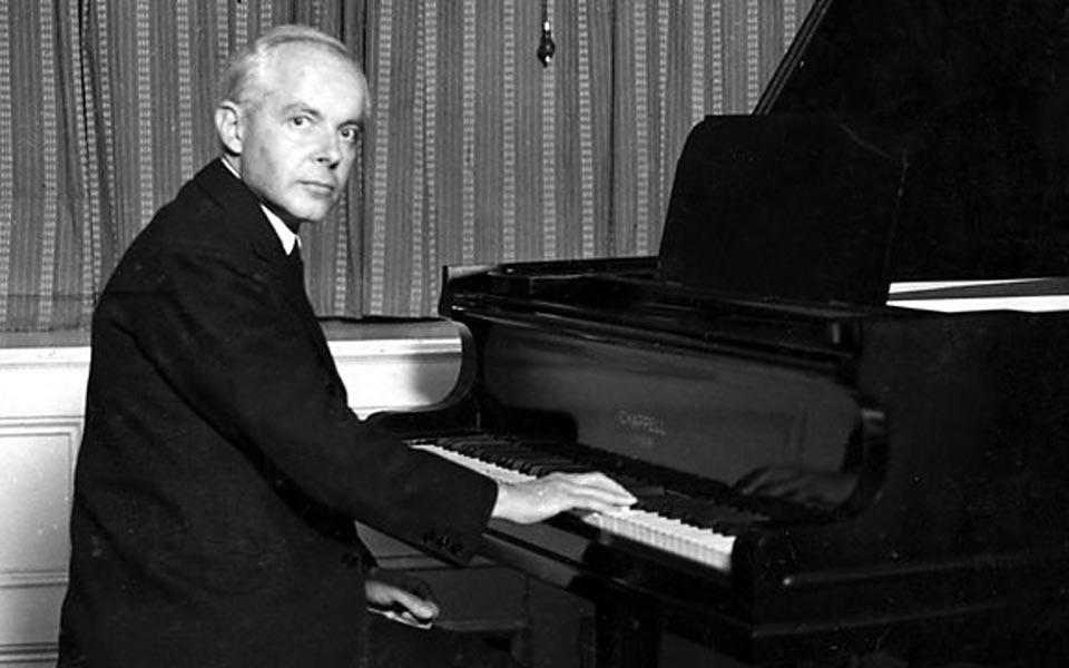 μια-μουσική-αρχιτεκτονική-του-άγχους-2291283