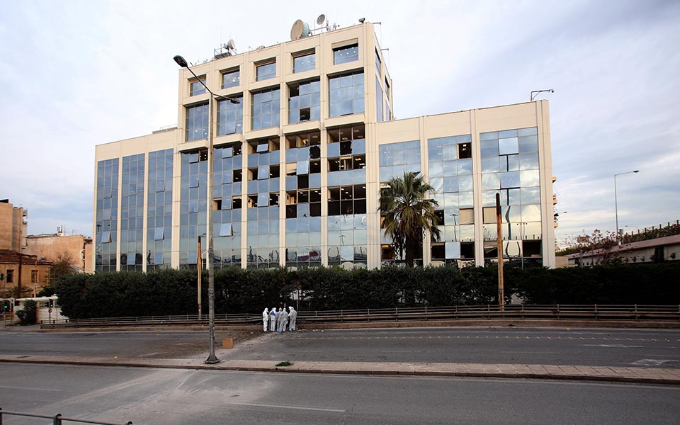 πώς-να-κάνουμε-πράγματα-με-τις-λέξεις-2291496