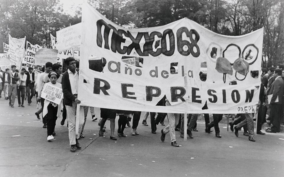 ο-ματωμένος-οκτώβρης-του-μέξικο-σίτι-2291258