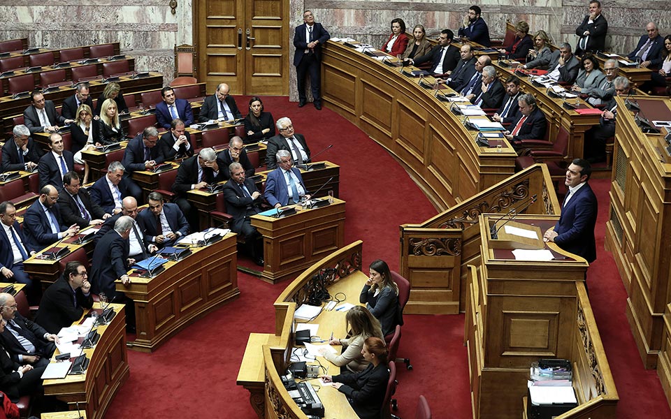 η-συμφωνία-με-τα-σκόπια-πολιτικό-κλει-2291440