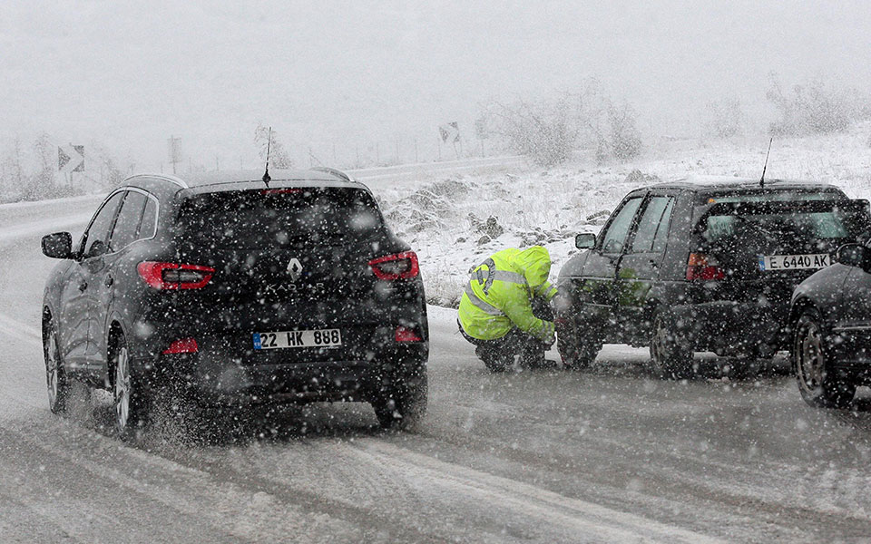 οδηγίες-της-τροχαίας-για-τις-μετακινή-2290973
