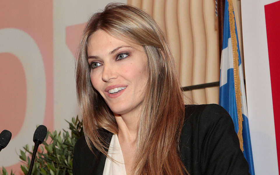 δεν-θα-είναι-τελικώς-υποψήφια-για-τον-δ-2290999