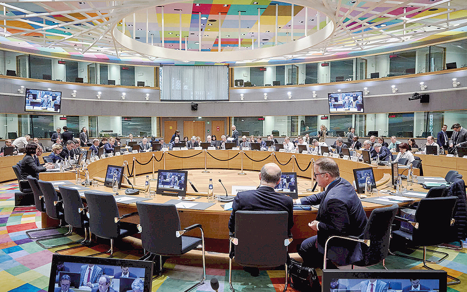 με-αργά-βήματα-προχωρεί-η-ενοποίηση-τη-2287295