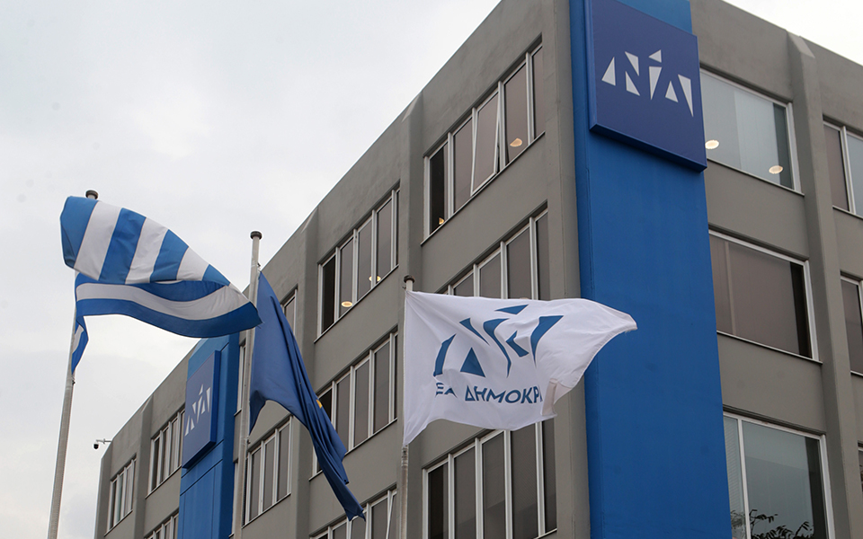 νδ-προκλητική-η-αφωνία-του-τσίπρα-για-τ-2286985