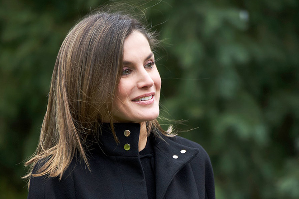 βρήκαμε-το-chic-φόρεμα-της-βασίλισσας-letizia-κα-2289166