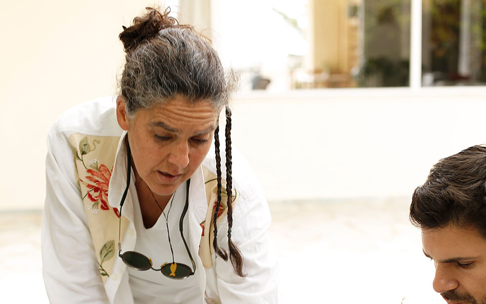 όλγα-καραγιάννη-συντονίστρια-andros-routes-2289076