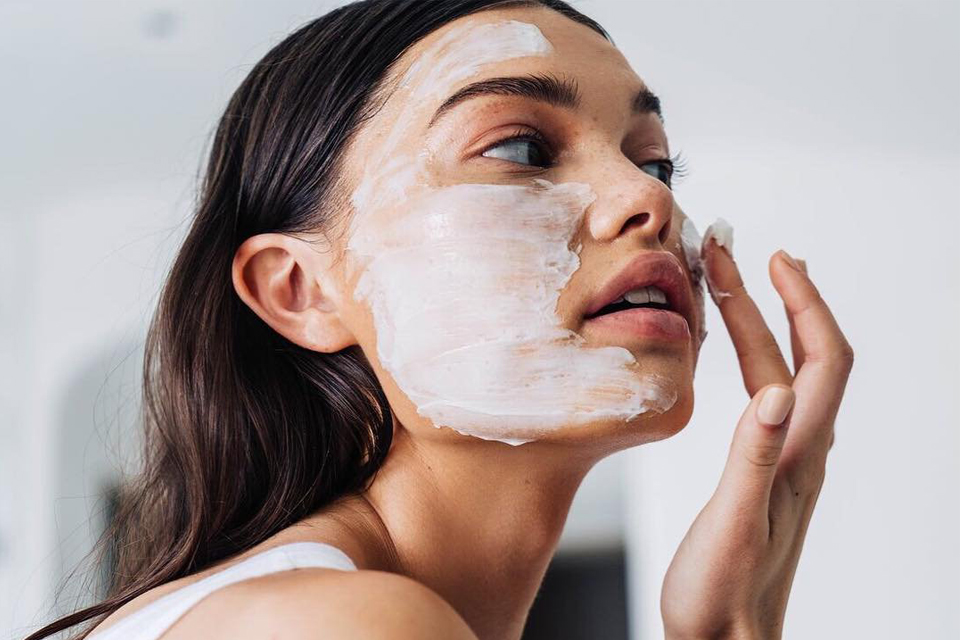 diy-μια-εκπληκτική-μάσκα-λάμψης-και-αναζ-2289978