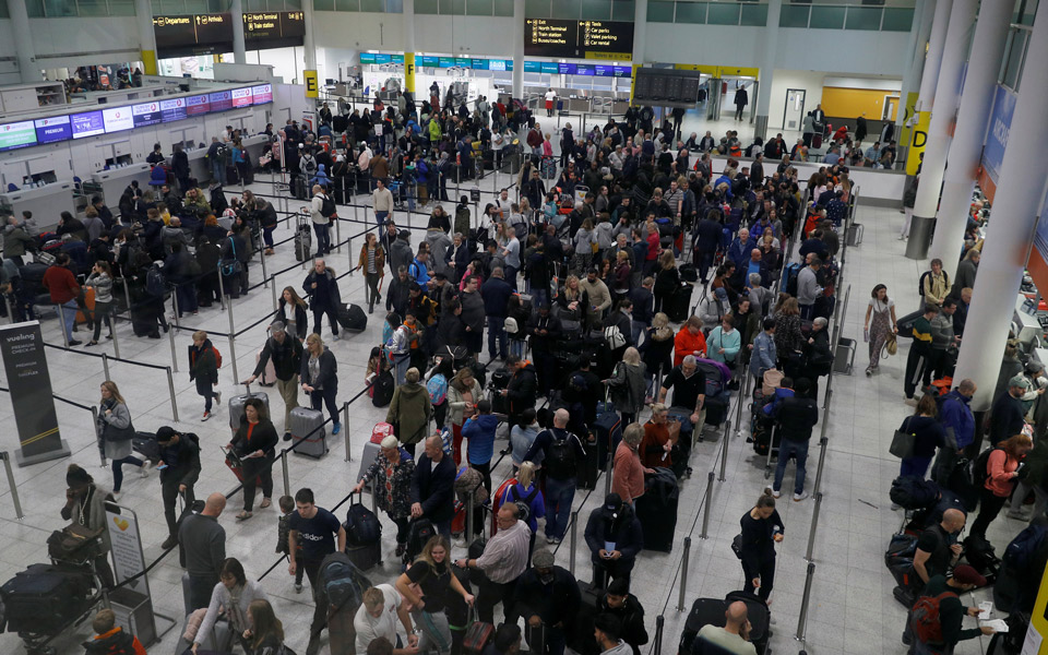 επεισόδιο-με-drones-στο-γκάτγουικ-υπό-κράτη-2290579