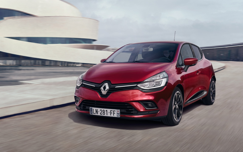 κλήρωση-5-καινούριων-renault-clio-στους-πυροπαθε-2287243