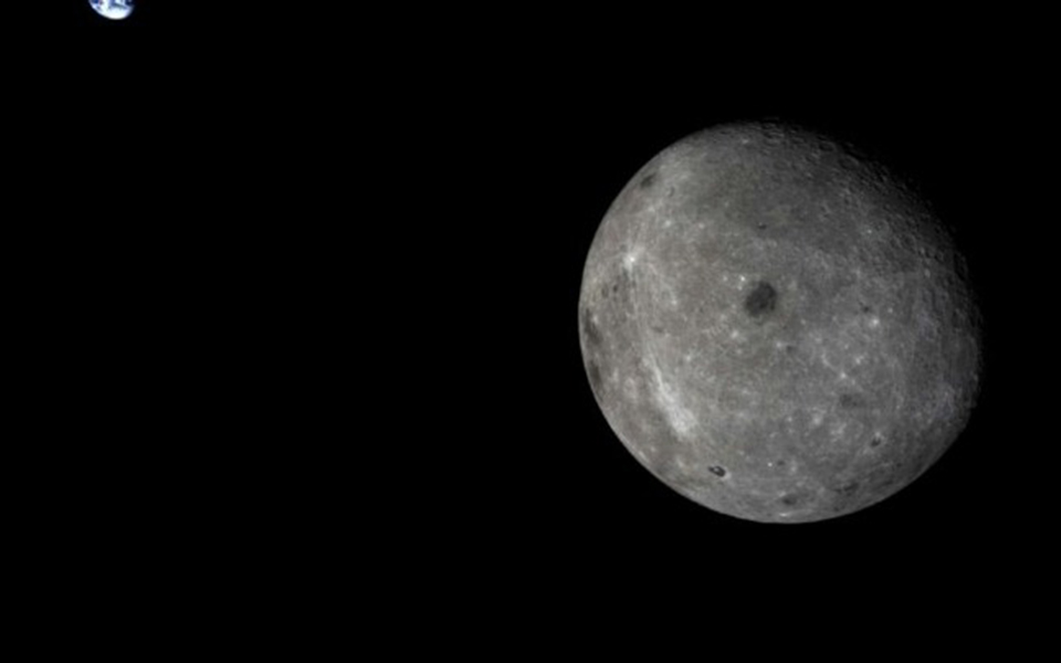 η-κίνα-πάει-πρώτη-να-πατήσει-στη-σκοτε-2287718