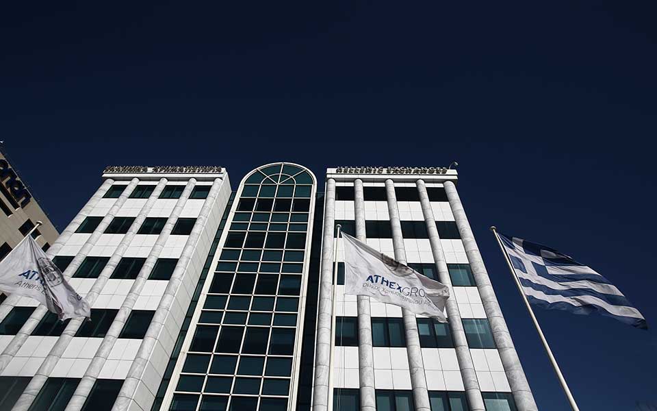 πτώση-στο-χ-α-με-πιέσεις-στις-τράπεζες-2289642