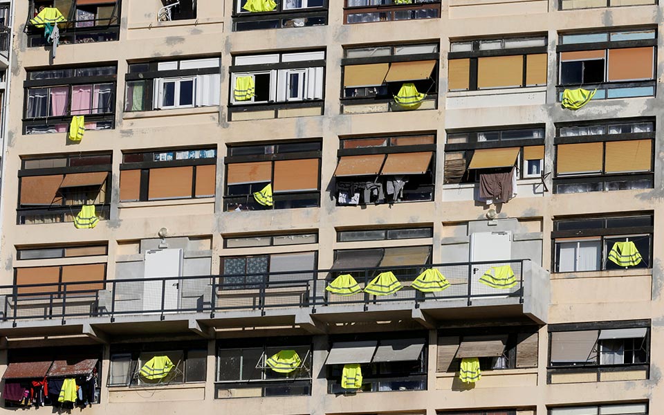 ο-καυτός-δεκέμβριος-της-γαλλικής-μεσα-2288084