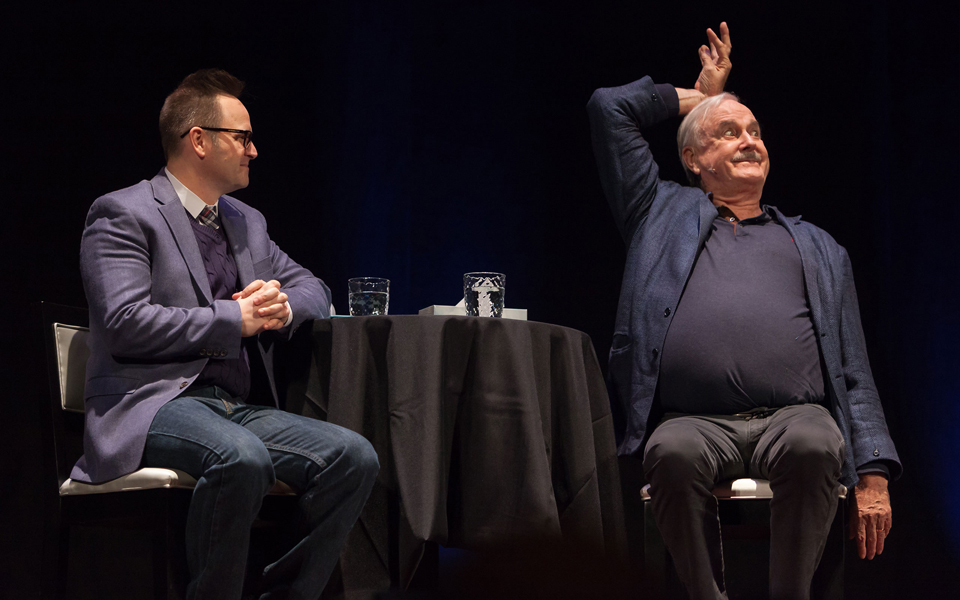 ο-κύριος-πάιθον-στο-ηρώδειο-2297037