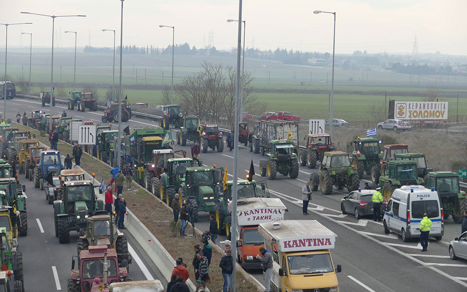 εκλεισαν-και-τα-δύο-ρεύματα-της-εθνική-2296908