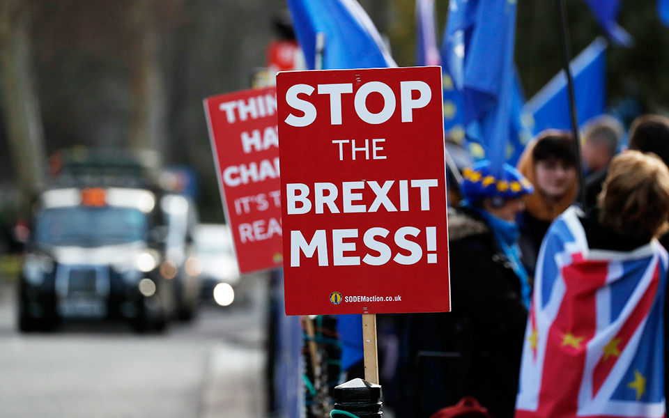 επιπλέον-ασφάλεια-σε-καταστήματα-λόγ-2293565