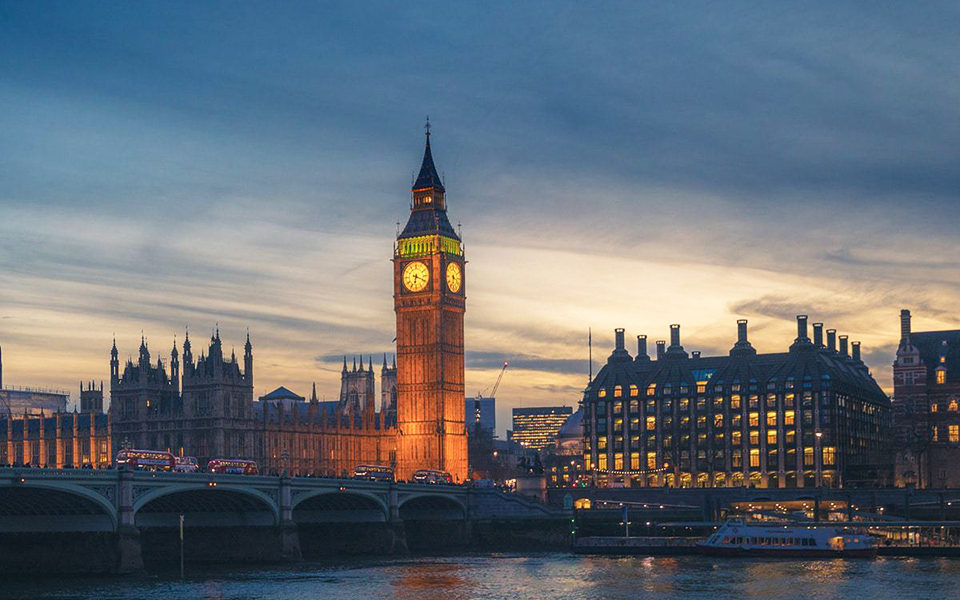 ιστορίες-επιτυχίας-ελλήνων-στο-ηνωμέ-2294757