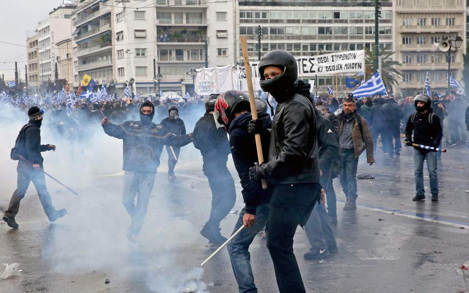 νέο-σχέδιο-ελ-ασ-με-προσαγωγές-και-μπλό-2296606
