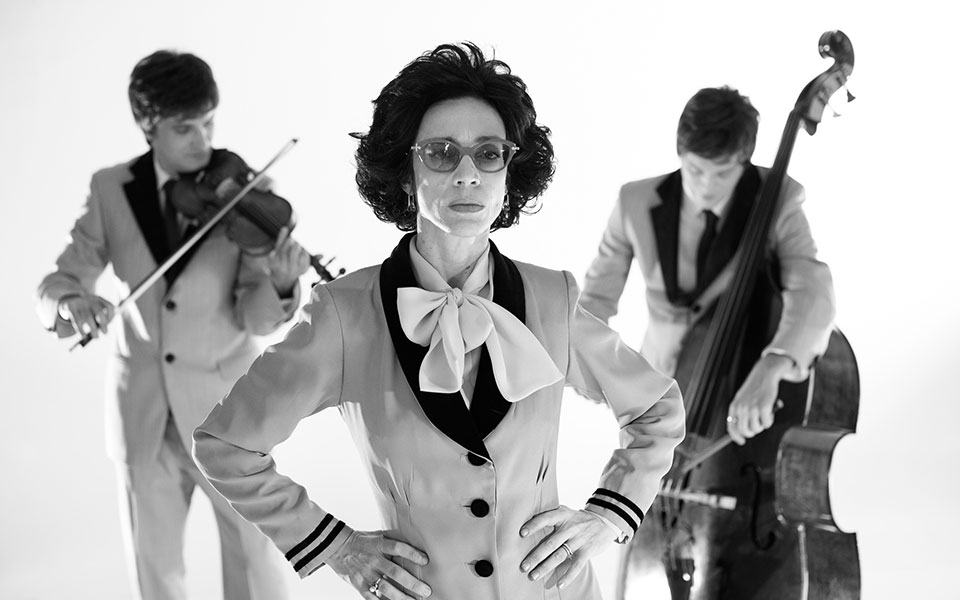 πόση-ώρα-διαρκεί-η-παράσταση-2297196