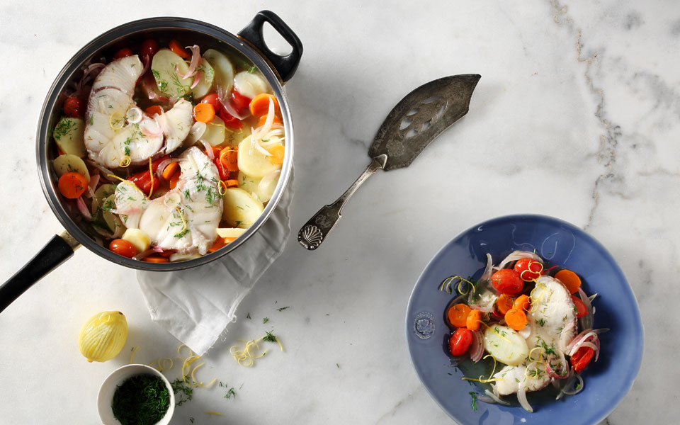 μπακαλιάρος-στην-κατσαρόλα-με-λαχανι-2296123