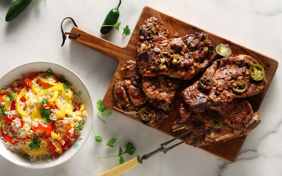 πικάντικες-χοιρινές-μπριζόλες-με-τεκ-2296121