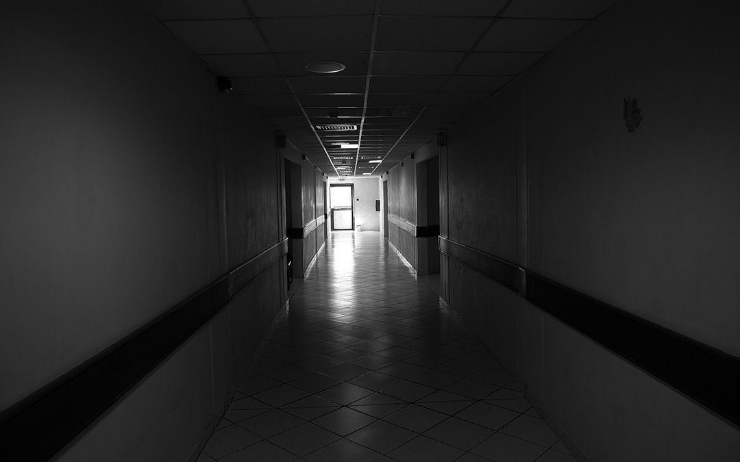 στο-εδώλιο-η-ψυχιατρική-πρακτική-καθή-2293776