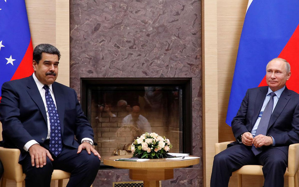 τηλεφωνική-επικοινωνία-και-στήριξη-π-2296259