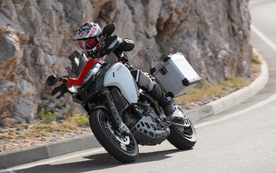 h-ducati-εντυπωσίασε-στην-έκθεση-τεχνολογία-2295234