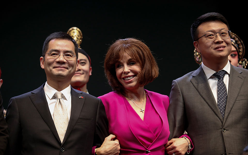 για-δέσιμο-2297376