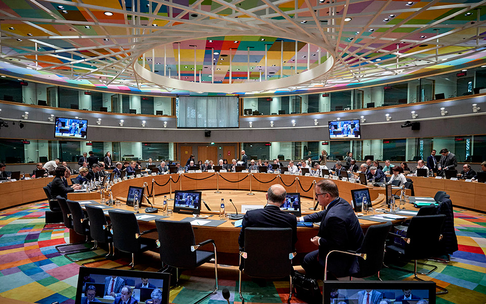ewg-δυσαρέσκεια-θεσμών-για-την-αύξηση-το-2297516